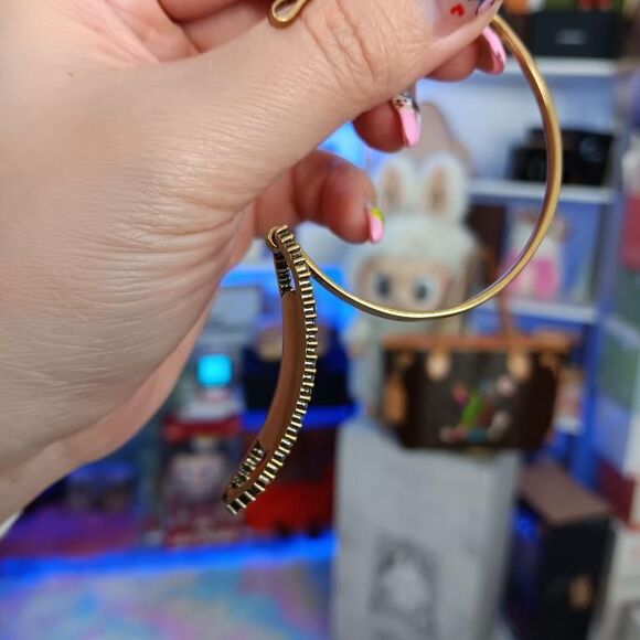 New Unused CHRISTIAN DIOR Gold Crystal J'Adior Bracelet - Picture 6 of 6